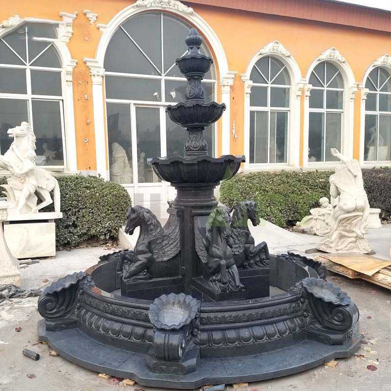 Hand Carved Garden Decorative Classical Stone Marble Horse Water Fountain
