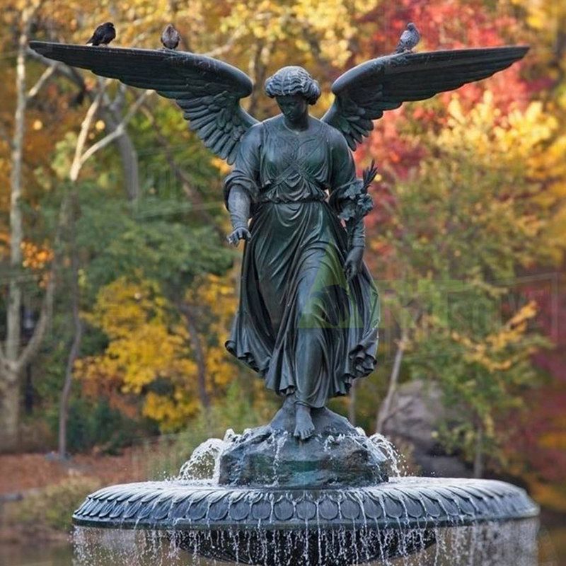 Bronze sculpture of an angel on the fountain