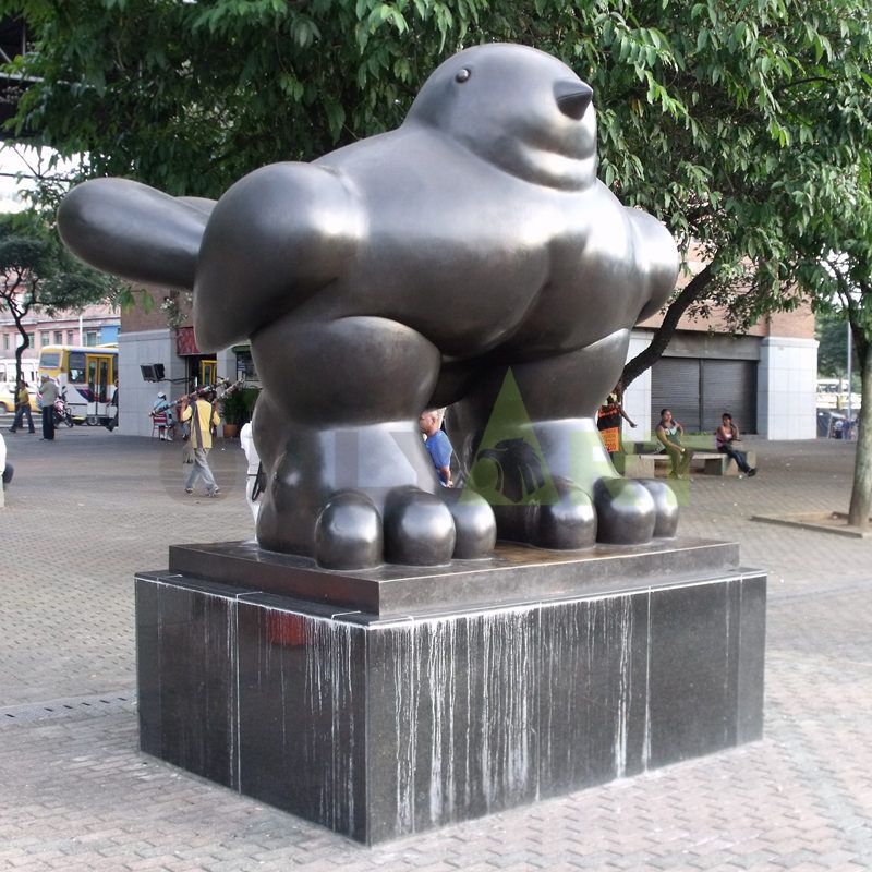 Fernando Botero's design for the Bird of Peace