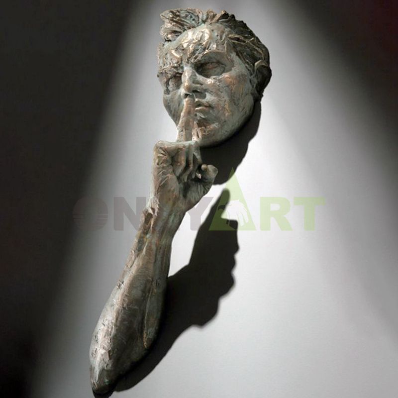 High quality custom European style realistic indoor bronze nude wall sculpture matteo pugliese