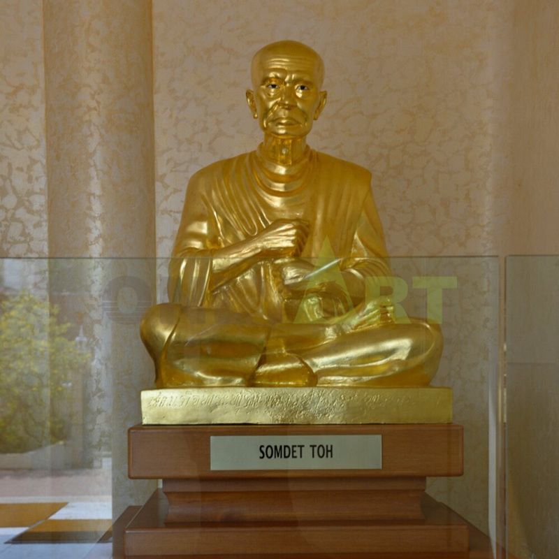 Bronze sculpture of buddhist abbot