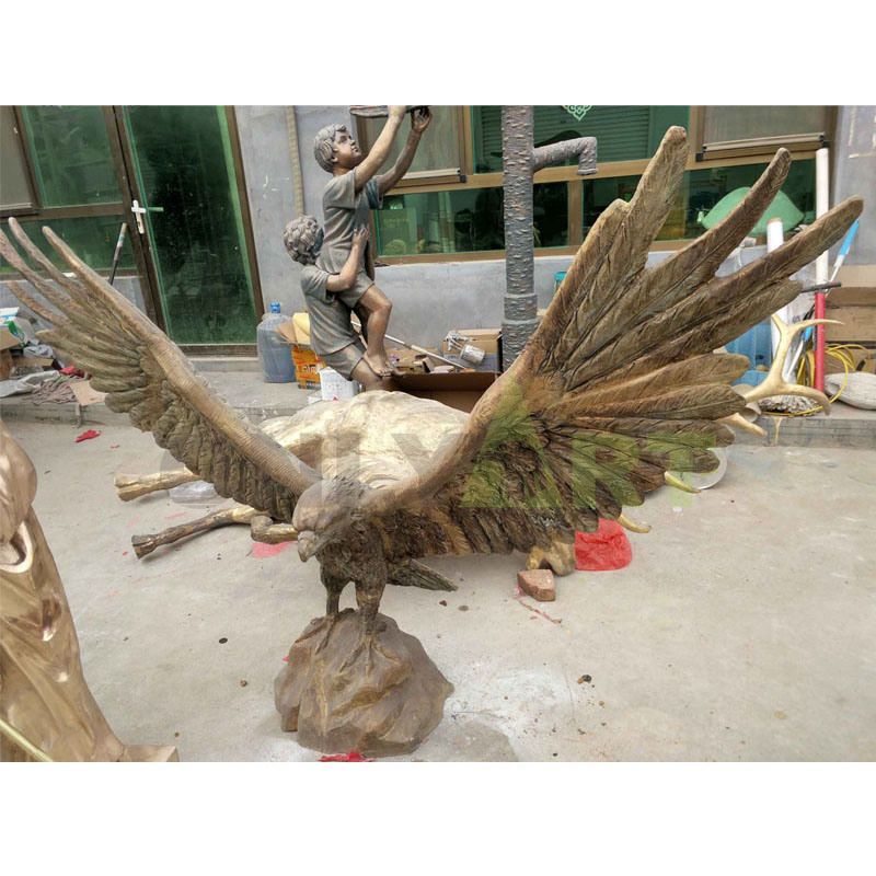 Large outdoor garden statue bronze eagle sculpture for sale