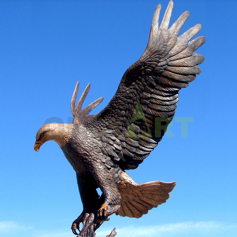 Large Size Metal Bird Flying Bronze Eagle Sculpture With Wings Spread