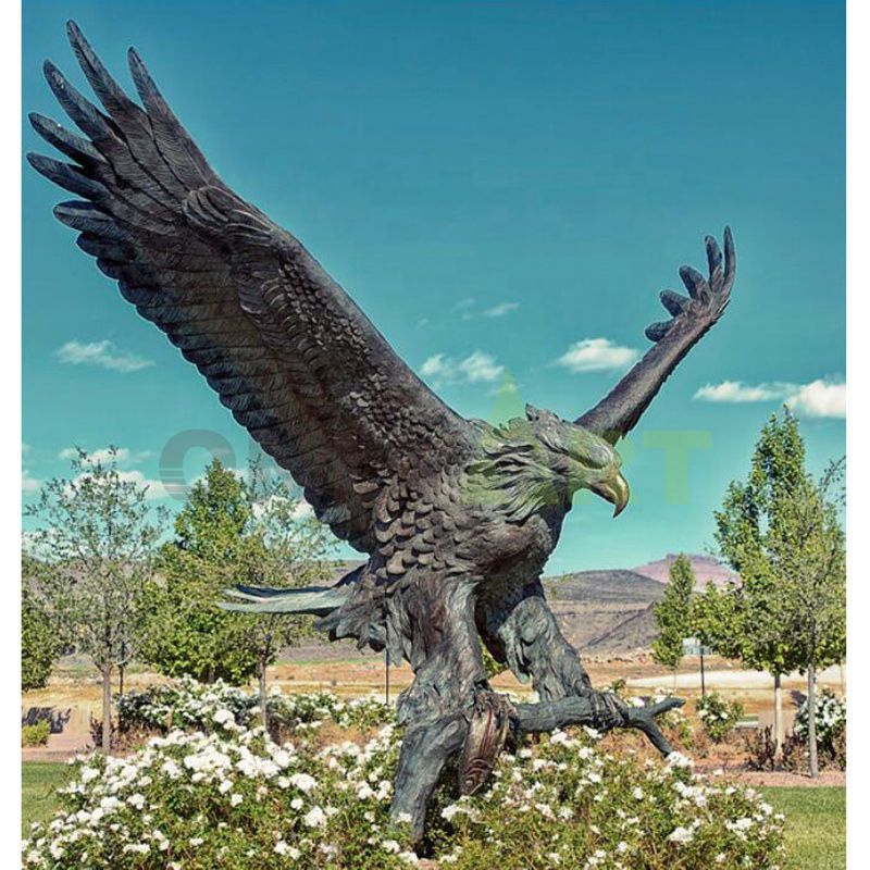 In Stock Golden Supplier Metal Eagle Sculpture