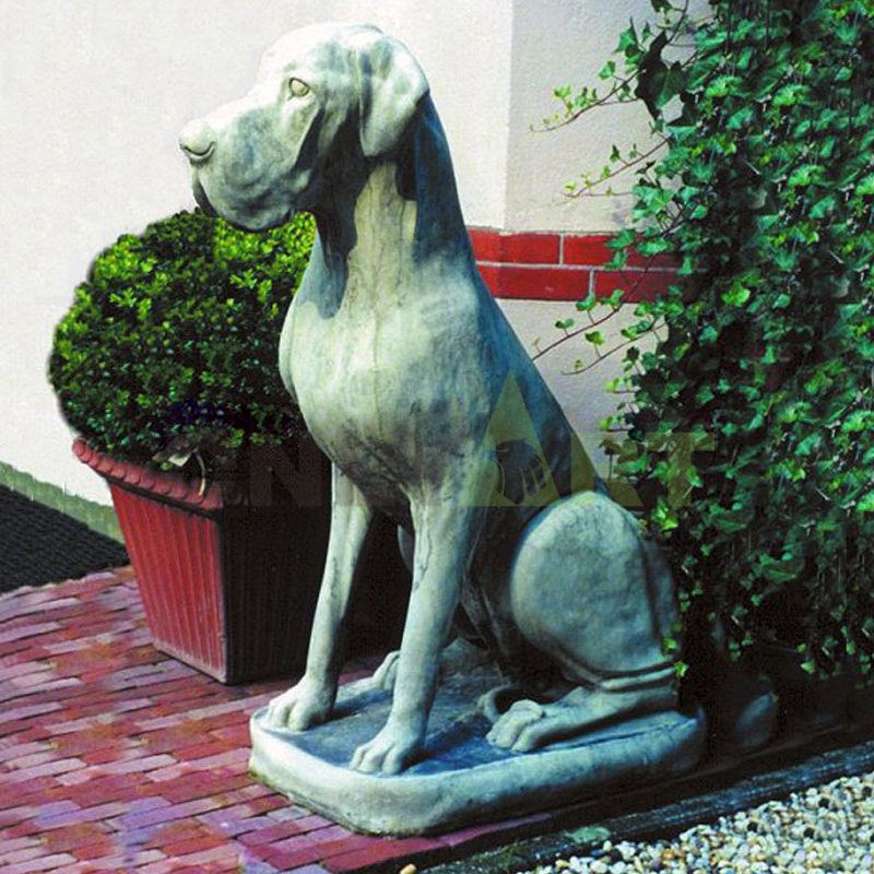 Garden Yard Restaurant Decoration Life Size Bronze Sitting Great Dane Dog Shaking Hand Sculpture