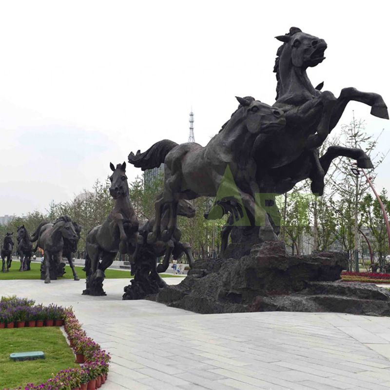 Outdoor Large Modern Arts Stainless steel horse sculpture for garden decoration