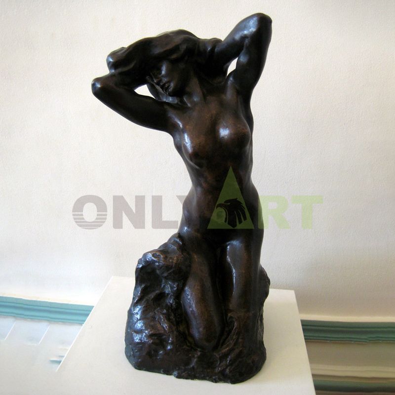 Rodin designed a sculpted interior for a small bather