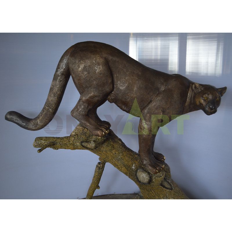 Customizable agile bronze leopard sculpture