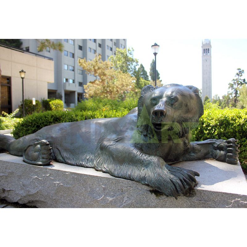 Outdoor decoration life size antique bronze bear statue