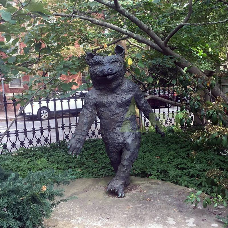 Metal Wildlife Sculpture Decor Life Size Bronze Bear Statue Garden Ornament