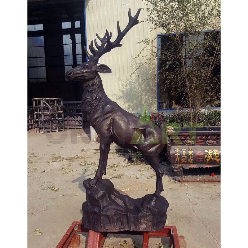 Hot Casting Animal Statue Life Size Bronze Deer Sculpture