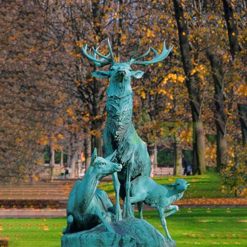deer bronze statue Garden decoration Processing customized deer sculpture
