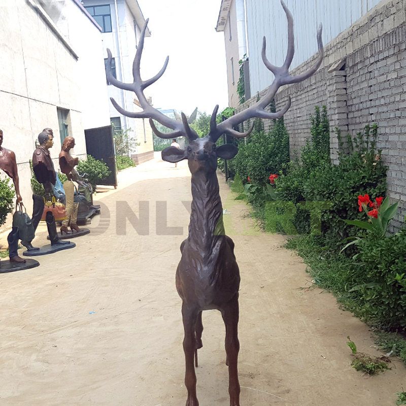 Animal Statue Life Size Bronze Deer Sculpture