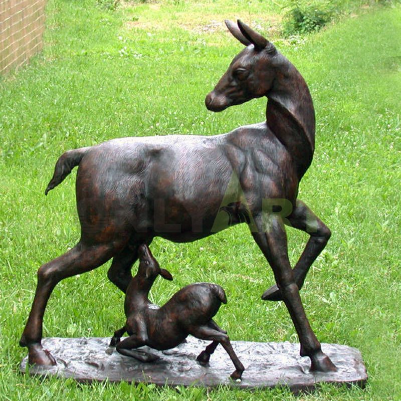 Large-scale public art casting deer bronze abstract sculpture