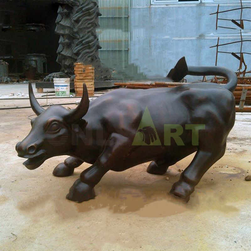 Wall street bull bronze sculpture manufacturers custom-made bull sculpture