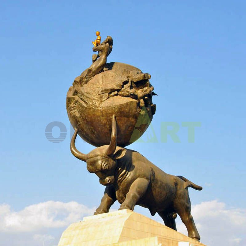 Bronze cast Cow sculpture copper bull statue for sale
