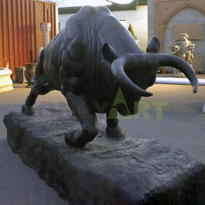 life size gold-plated bronze bull statue of Customized design