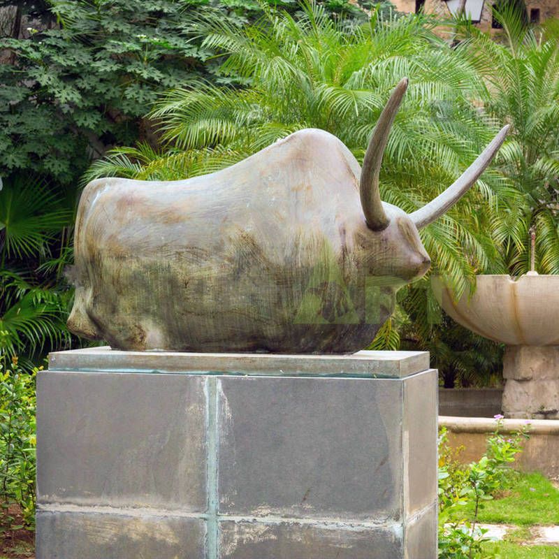 decorative modern arts miniature metal crafts cast bronze copper bull animal