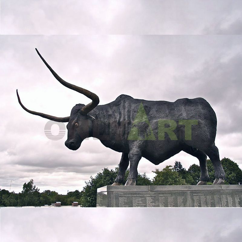 Life Size Wall Street Bronze Bull Sculpture