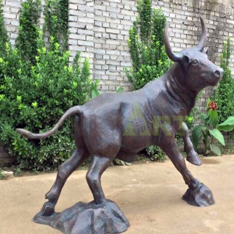Large Modern bronze Bison Sculptures brass wall street bull for garden decoration