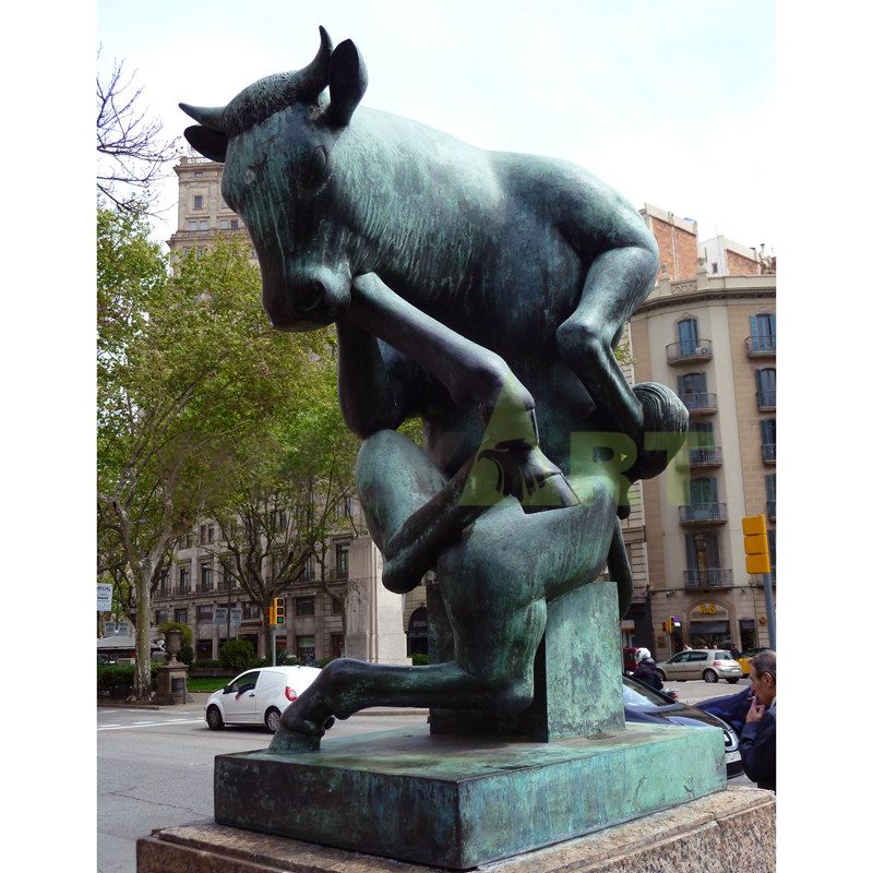 Famous Outdoor Wall Street Charging Bull Bronze Sculpture Cattle Statue