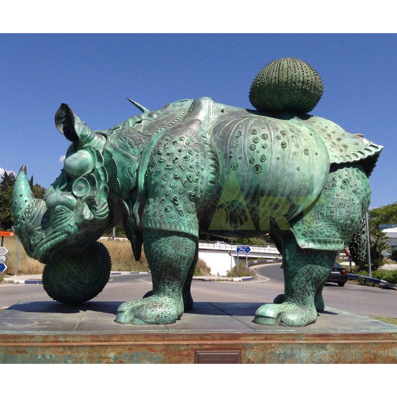 Outdoor Large Bronze Rhinoceros Statue Metal Wildlife Sculpture