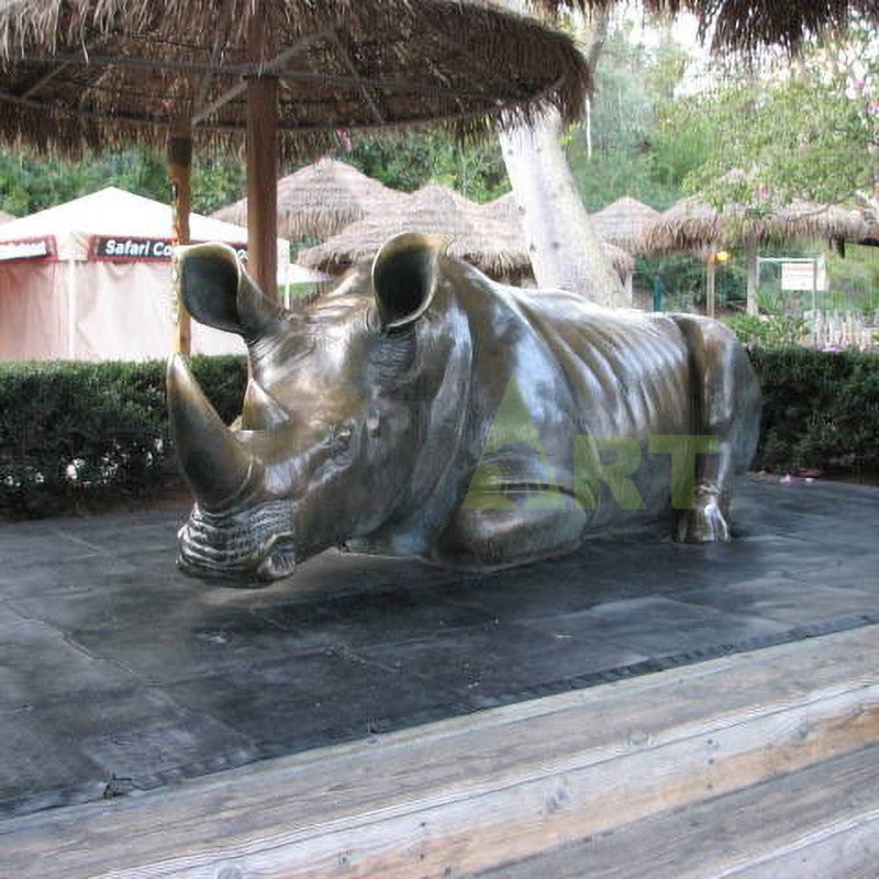 Outdoor Large Bronze Rhinoceros Statue Metal Wildlife Sculpture