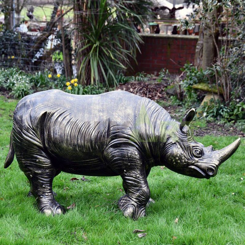 Nice quality double-end Rhino sculpture