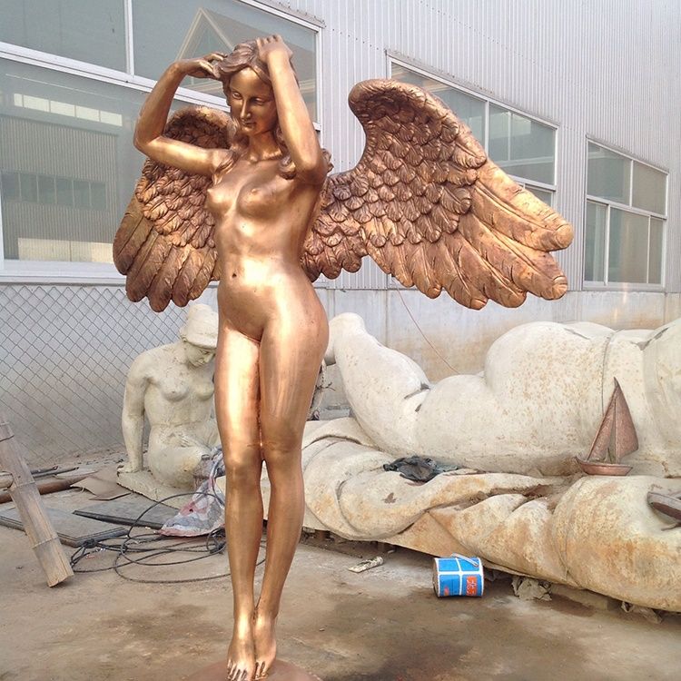 The bronze sculpture of the body of a confident angel