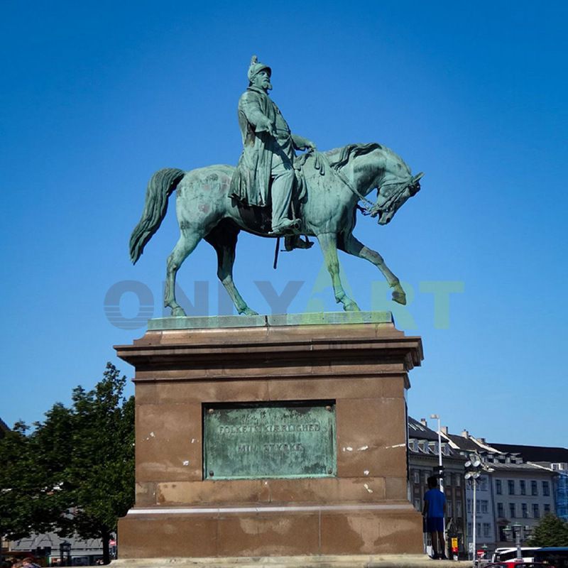 Life Size Bronze Standing Horse Statues for Lawn Ornaments